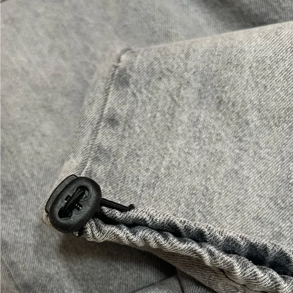 Forever 21 Cargo Jogger Jean Straight-Leg Drawstring Hem Gray Wash 27 - Picture 9 of 10